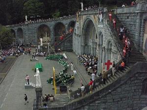 2014 08 11 AU 16 LOURDES PELERINAGE AVEC L AOBR  (18)